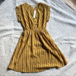 Adorable mustard dress!